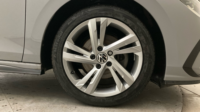 Volkswagen Golf 1.5 TSI R-Line 5dr Petrol Hatchback